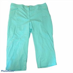 Chico’s Weekender Stretch Capris XL Size 3